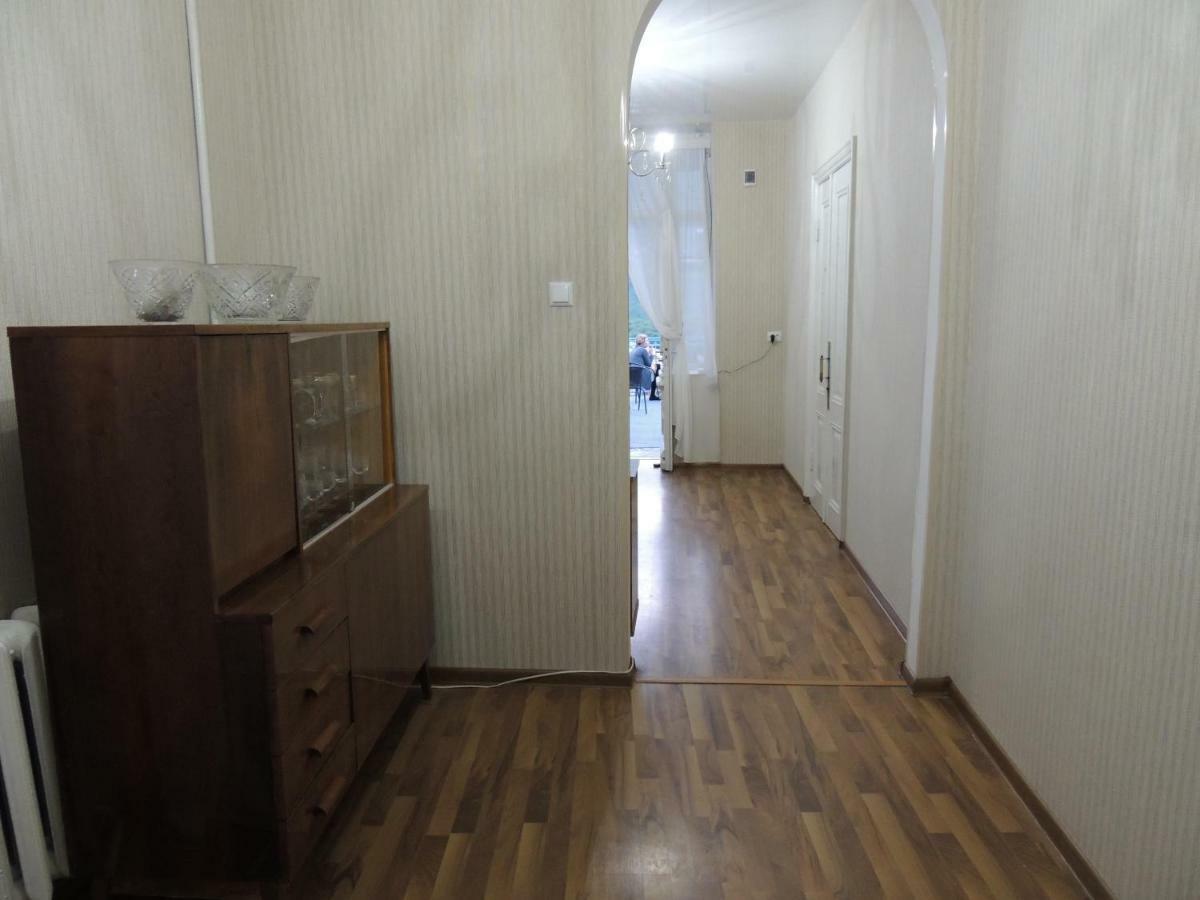 Blue Guesthouse Kazbegi Exterior foto